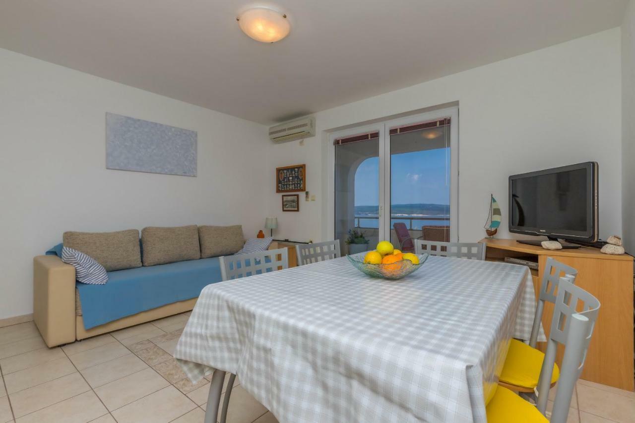 Apartman Emma Apartment ดรามัลย์ ภายนอก รูปภาพ